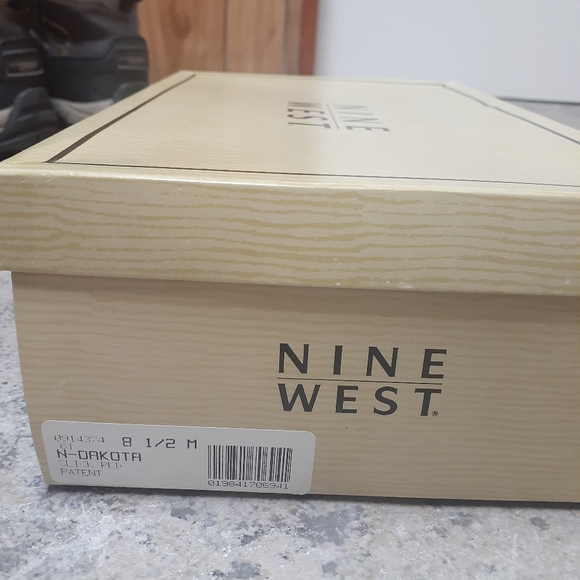 Shoes - Picture 3 of 3